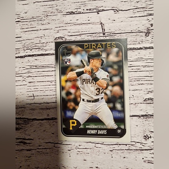 2024 Topps Update Henry Davis Rookie Debut Vintage Stock Parallel SP /99 Pirates - Picture 1 of 3